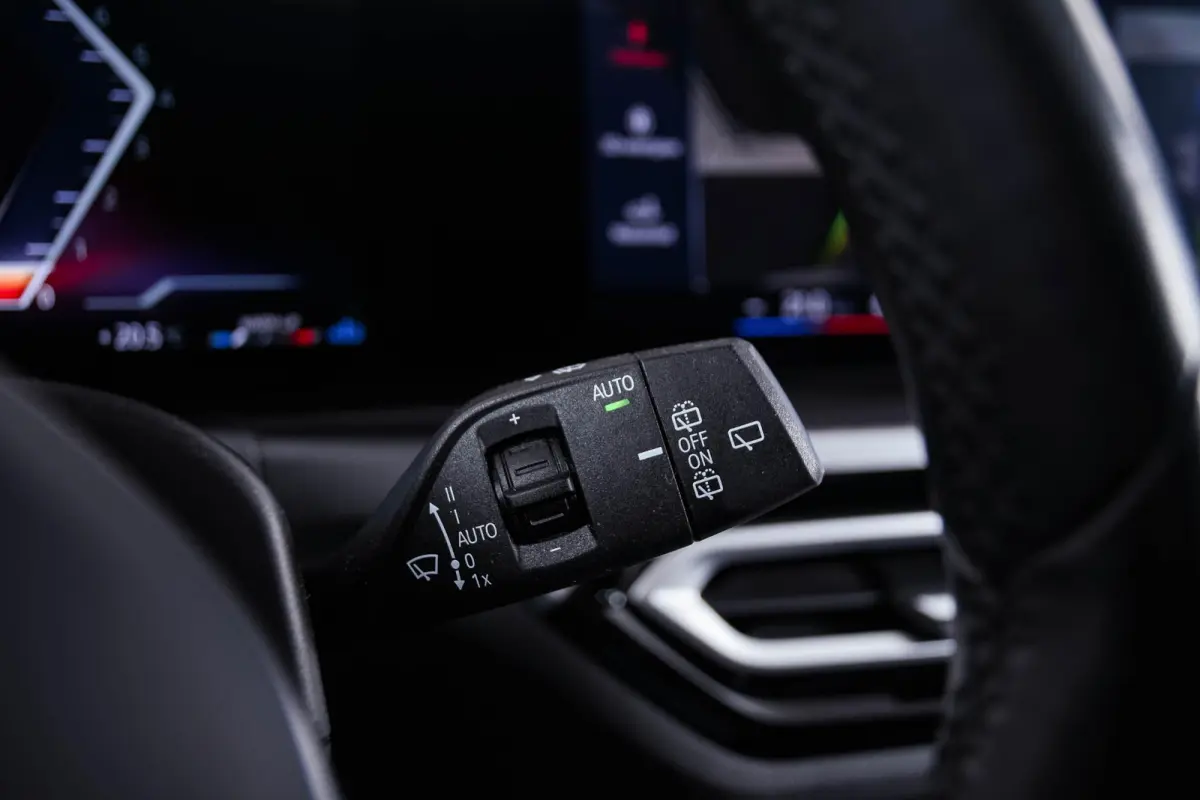 M340i xDrive Panoramadak - Driving Assistant Professional - Interieurvoorverwarming - Getinte/Geluiddempende Ruiten - Comfort Access - Harman Kardon - Parking Assistant Plus -