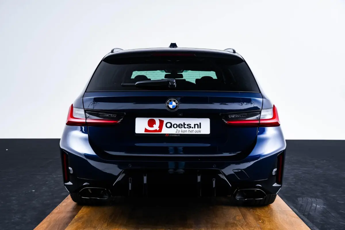 M340i xDrive Panoramadak - Driving Assistant Professional - Interieurvoorverwarming - Getinte/Geluiddempende Ruiten - Comfort Access - Harman Kardon - Parking Assistant Plus -