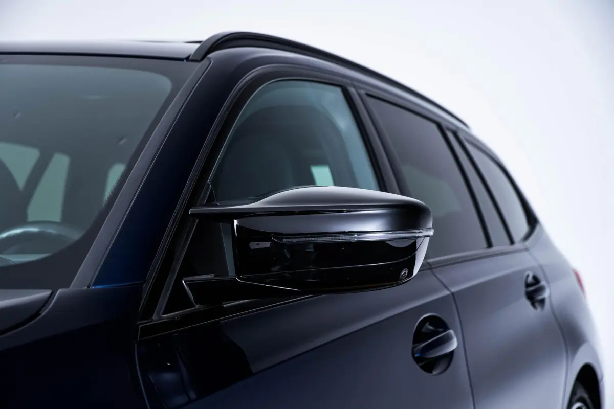 M340i xDrive Panoramadak - Driving Assistant Professional - Interieurvoorverwarming - Getinte/Geluiddempende Ruiten - Comfort Access - Harman Kardon - Parking Assistant Plus -