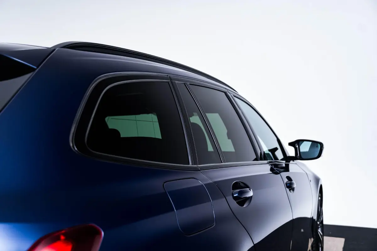M340i xDrive Panoramadak - Driving Assistant Professional - Interieurvoorverwarming - Getinte/Geluiddempende Ruiten - Comfort Access - Harman Kardon - Parking Assistant Plus -