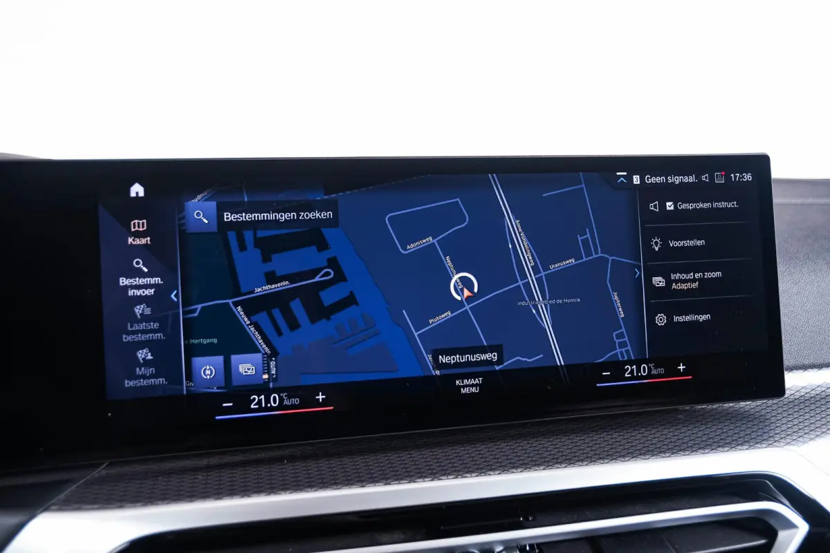 M340i xDrive Panoramadak - Driving Assistant Professional - Interieurvoorverwarming - Getinte/Geluiddempende Ruiten - Comfort Access - Harman Kardon - Parking Assistant Plus -