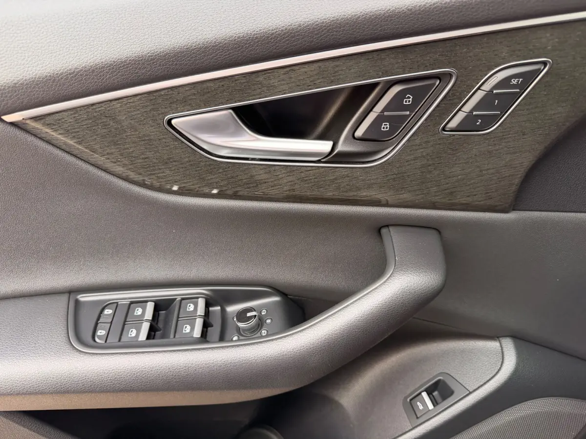 55 TFSI S Line/340 pk/Panoramadak/Navi/Trekhaak/Leder