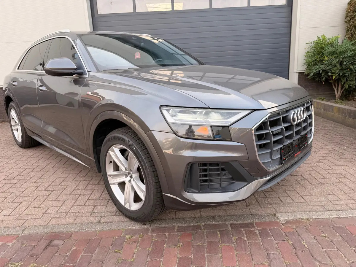 55 TFSI S Line/340 pk/Panoramadak/Navi/Trekhaak/Leder