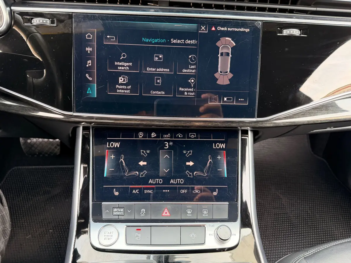 55 TFSI S Line/340 pk/Panoramadak/Navi/Trekhaak/Leder