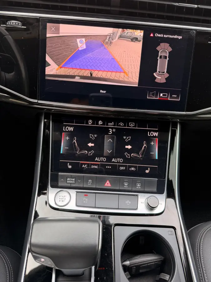 55 TFSI S Line/340 pk/Panoramadak/Navi/Trekhaak/Leder