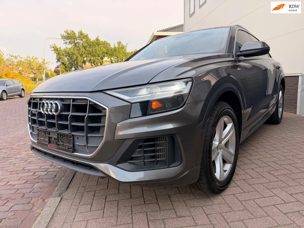 55 TFSI S Line/340 pk/Panoramadak/Navi/Trekhaak/Leder