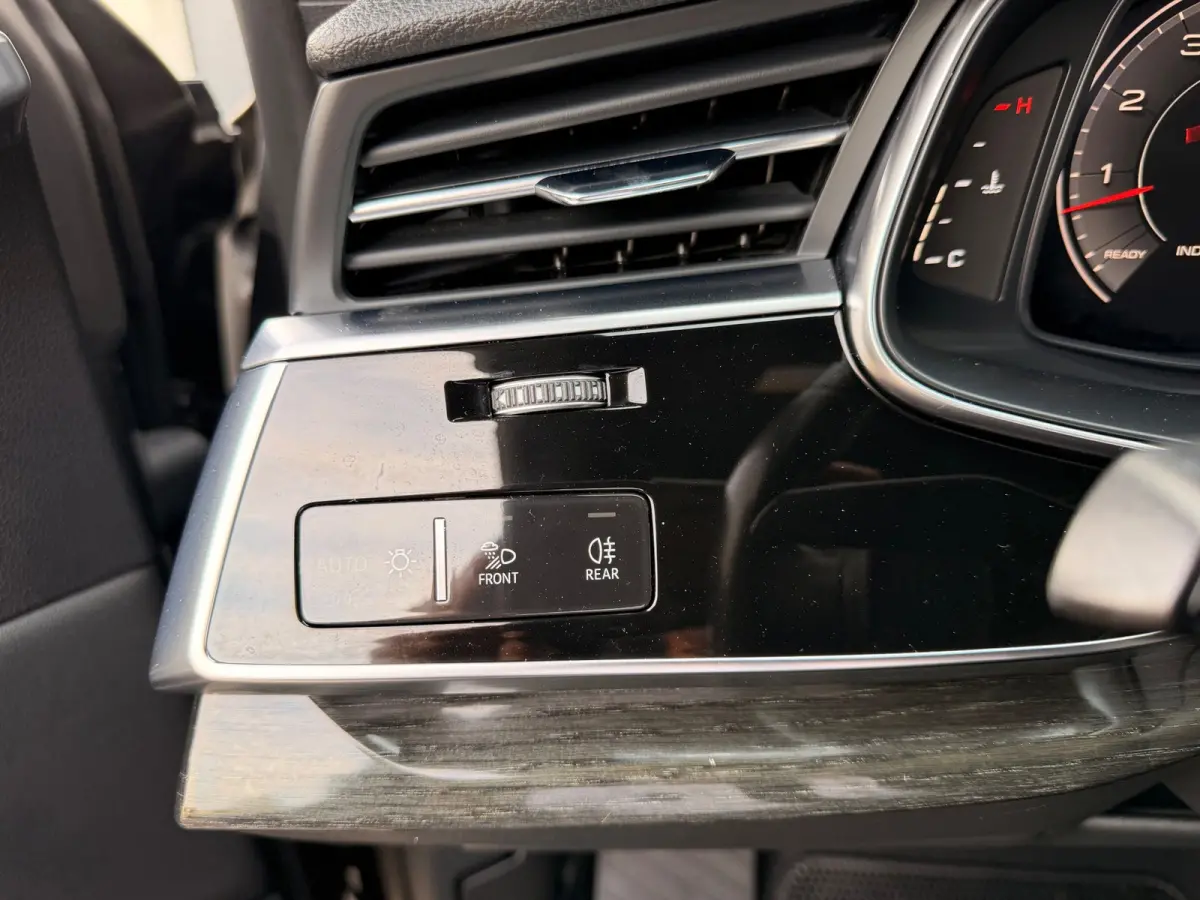 55 TFSI S Line/340 pk/Panoramadak/Navi/Trekhaak/Leder