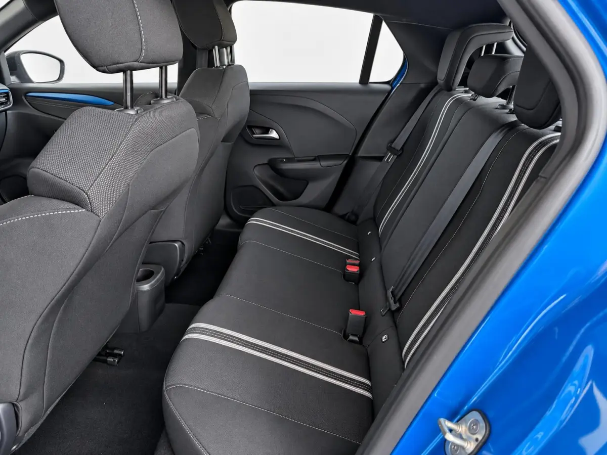 1.2 Turbo 100pk Facelift Navigatie By App Wireless Stoel en Stuurverwarming Parkeersensoren Airco Cruise Control Vertigo Black Roof  LMV Android Auto