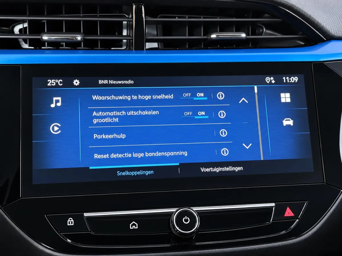 1.2 Turbo 100pk Facelift Navigatie By App Wireless Stoel en Stuurverwarming Parkeersensoren Airco Cruise Control Vertigo Black Roof  LMV Android Auto