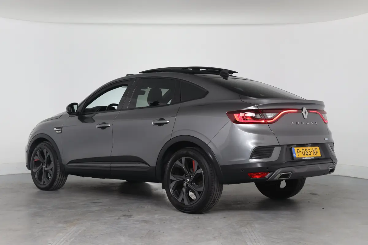 1.6 E-Tech Hybrid 145 R.S. Line | 1e Eigenaar! | Open Dak | Leder | 360 Camera | Sfeerverlichting | Clima | Cruise Adaptive | Keyless | Navi | LED