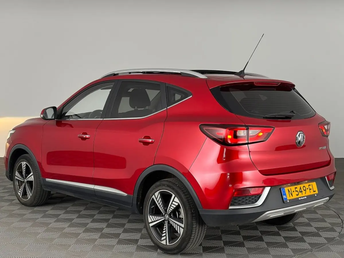 Luxury 45 kWh | LEDER | SCHUIFDAK ✅ 1e Eigenaar | SOH: 92,4% |