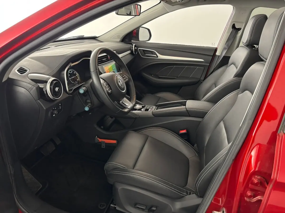 Luxury 45 kWh | LEDER | SCHUIFDAK ✅ 1e Eigenaar | SOH: 92,4% |