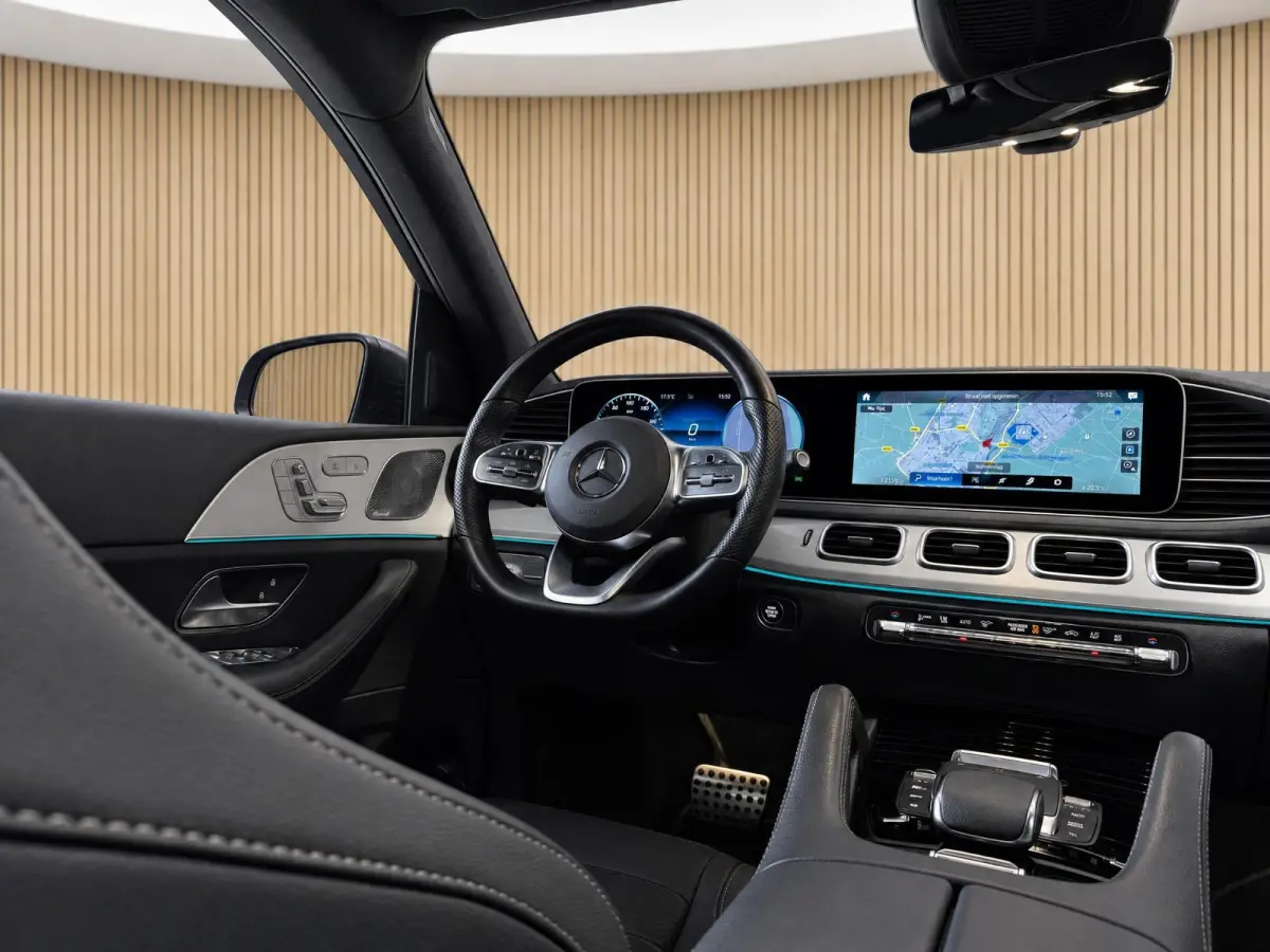 350 e 4MATIC Premium Plus AMG |Pano |Luchtvering |Burmester |Memory |360° |22''