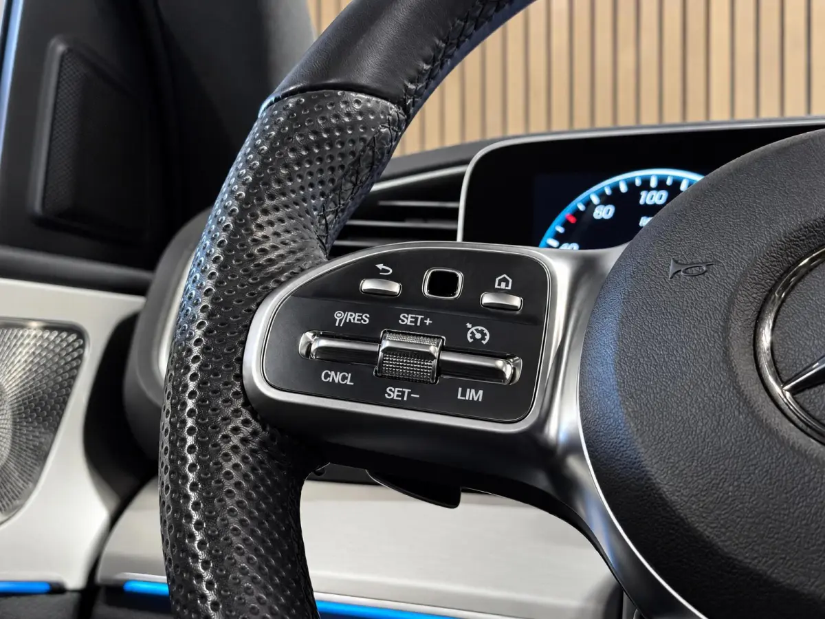 350 e 4MATIC Premium Plus AMG |Pano |Luchtvering |Burmester |Memory |360° |22''