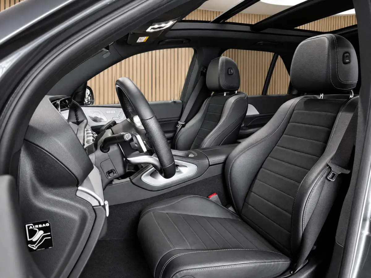 350 e 4MATIC Premium Plus AMG |Pano |Luchtvering |Burmester |Memory |360° |22''