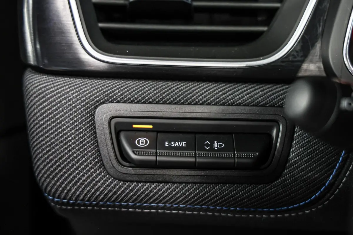 1.6 E-Tech full hybrid 145 esprit Alpine PANO CAMERA CARPLAY NAVI ADAPTIEF CRUISE.