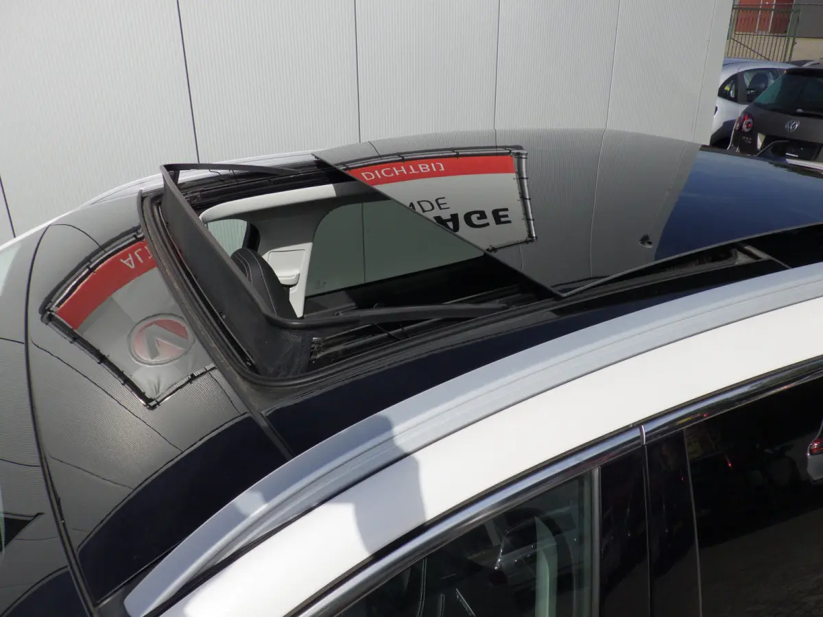 2.5 PHEV AUT Vignale, Plug-In Hybride, Panodak, Camera, Trekhk, Leder!