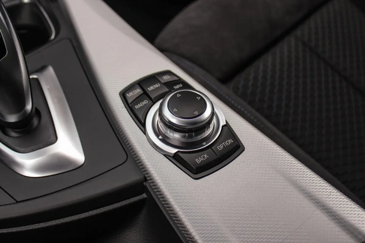 420i High Executive M Sport | Innovation pakket | Head-up display | LED adaptief | HiFi audio | Keyless entry | Shadow Line | Grootlichtassistent | Stoelverwarming