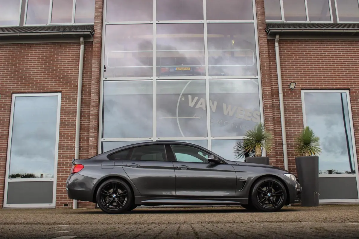 420i High Executive M Sport | Innovation pakket | Head-up display | LED adaptief | HiFi audio | Keyless entry | Shadow Line | Grootlichtassistent | Stoelverwarming