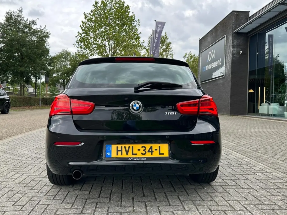 118i Corporate Lease Executive | Automaat | Navi | Cruise | LED