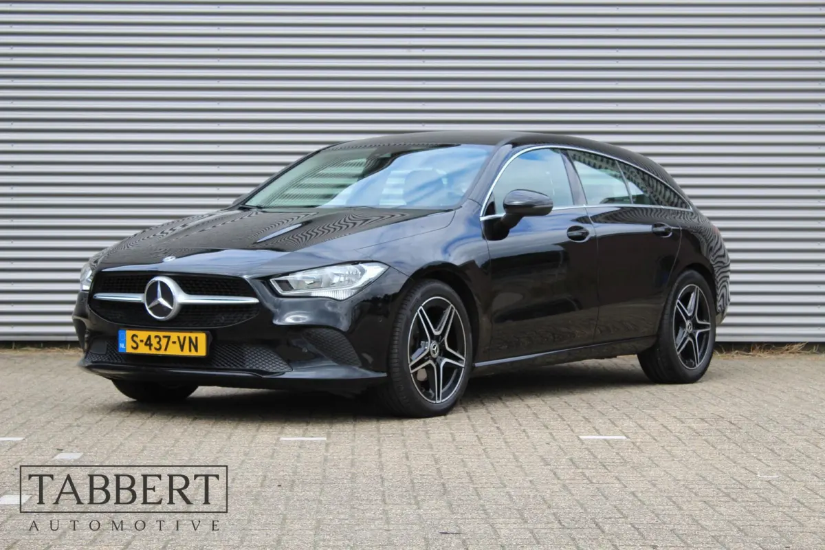 180 Business AMG Zwart