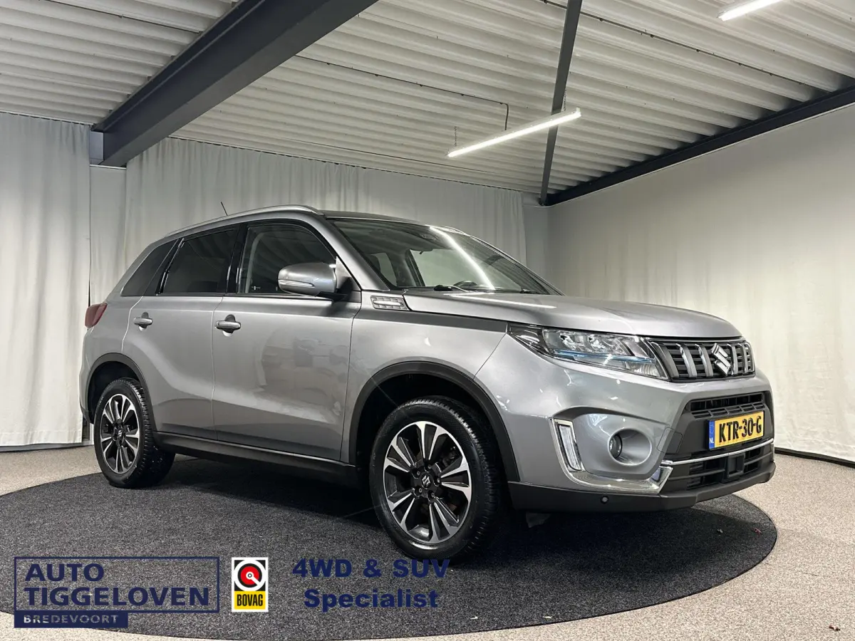 1.4 Boosterjet Style Smart Hybrid Navi | Pano | Camera