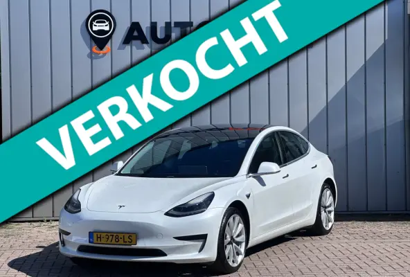 Standard RWD Plus 60 kWh DEALER OND 1 EIGENAAR