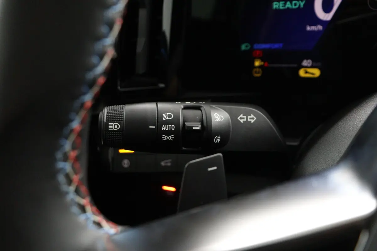 techno esprit Alpine E-Tech full hybrid 200 | Trekhaak | Parkeercamera |
