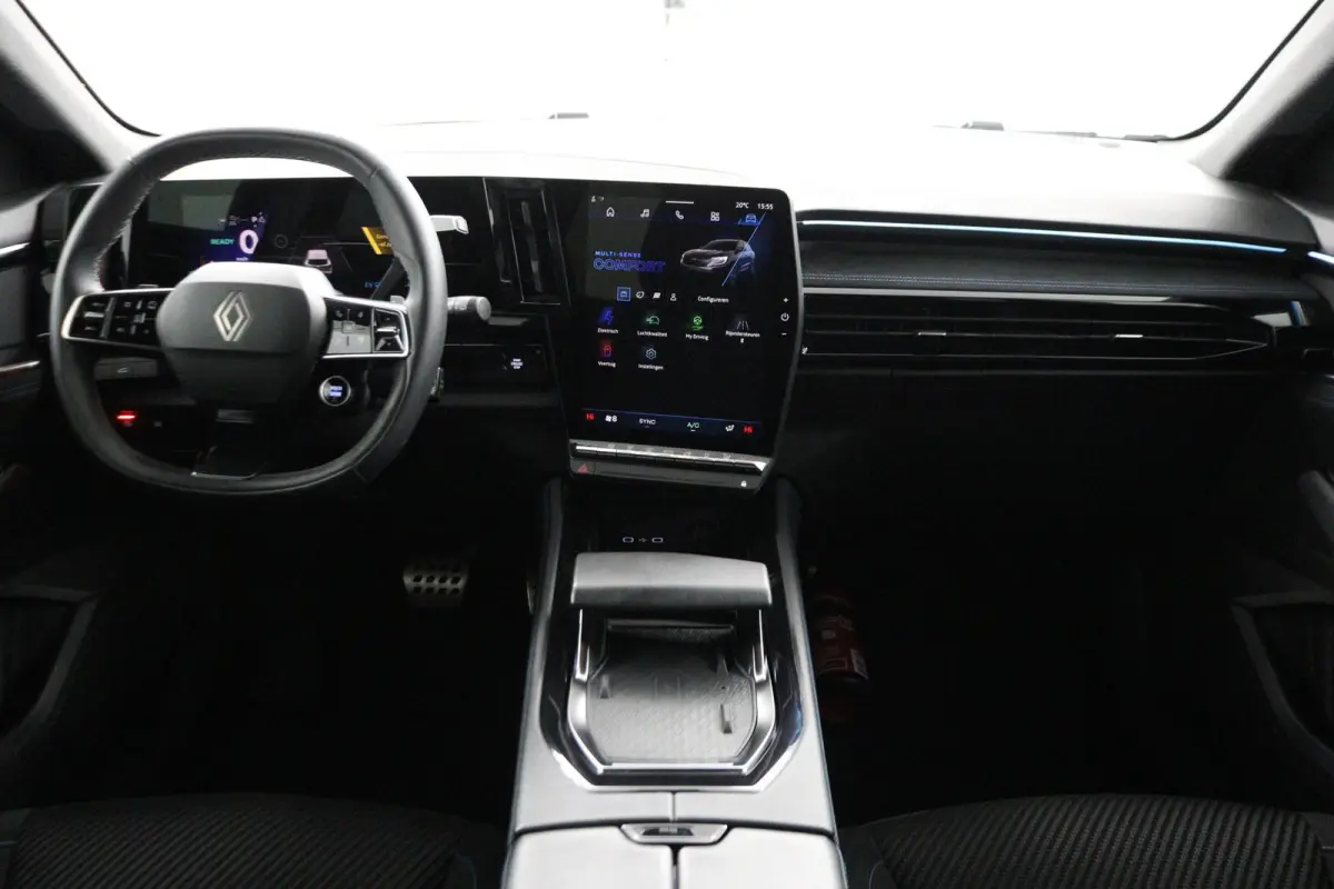 techno esprit Alpine E-Tech full hybrid 200 | Trekhaak | Parkeercamera |