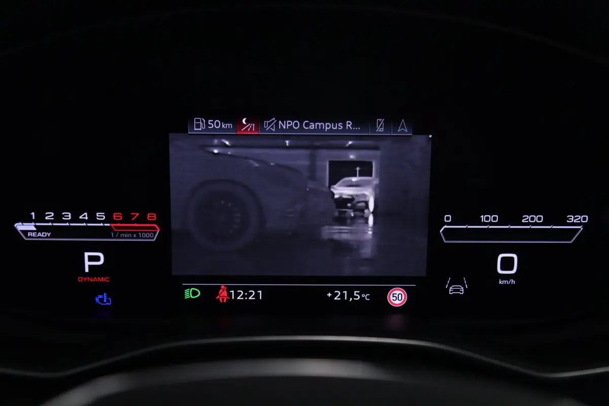 RS TFSI quattro Dynamic+ /CERAMIC/PANO/360/SOFTC/BOMVOL