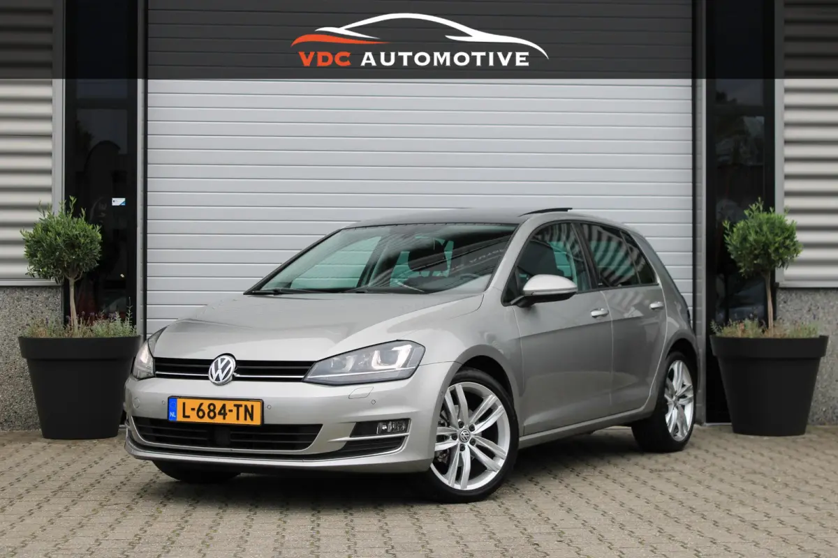 1.4 TSI Automaat Pano | Stoelverwarming | Parkeersensoren | Navi | Dealer Onderhouden