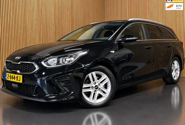 1.0 T-GDi DynamicLine|TREKHAAK|CARPLAY+ANDROID AUTO|STOEL+STUURVERW|CAMERA|CRUISE,CLIMATE|1E EIG.|INCL.BTW|