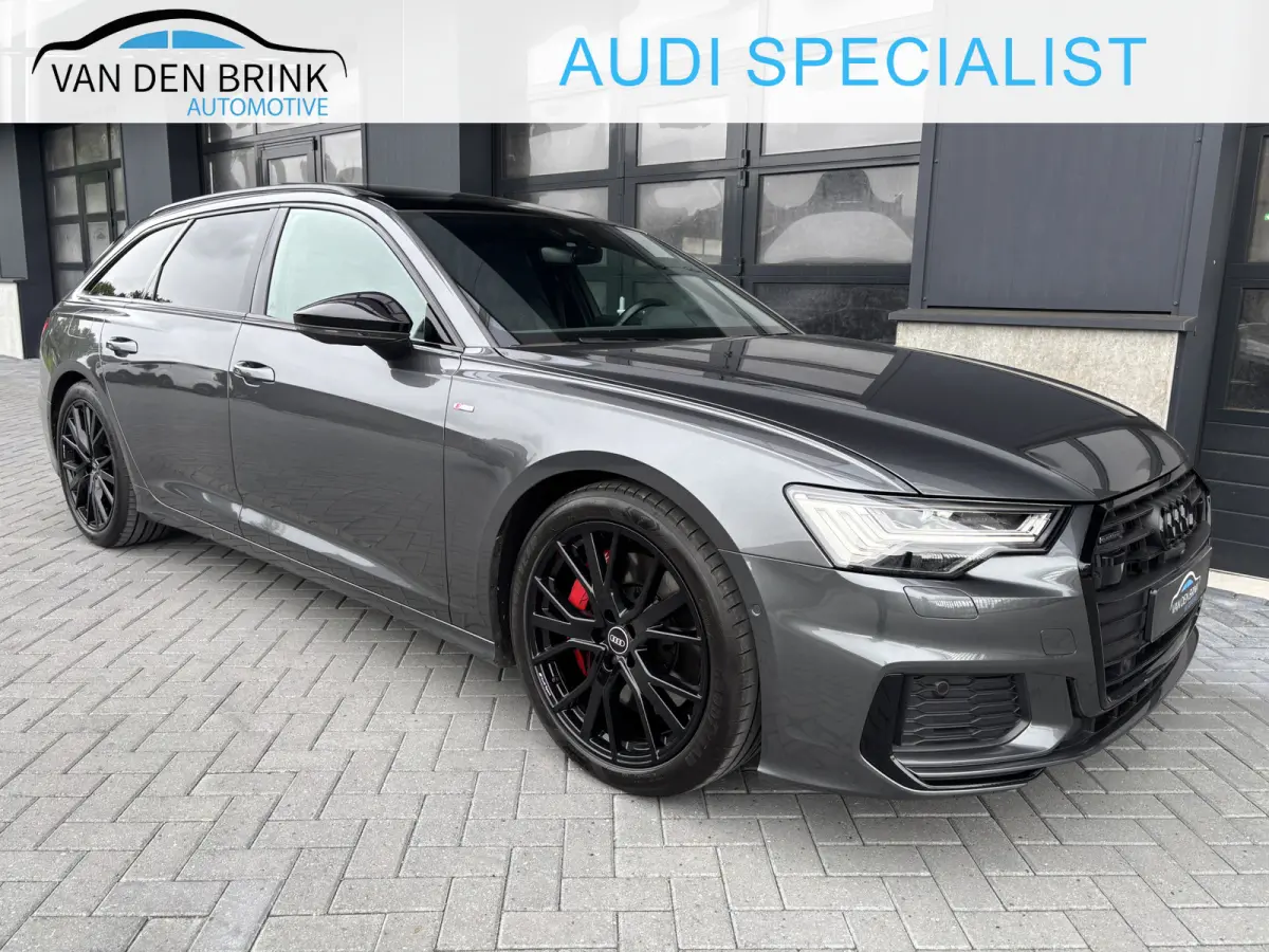 55 TFSIe quattro S-line Competition RS seats