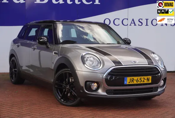 1.5 Cooper Business / Navigatie / 18"LMV / Airco / = TOP AANBIEDING !!