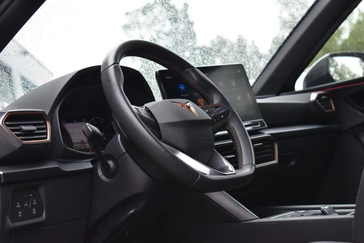 2.0 TSI 245PK Keyless Lane ACC