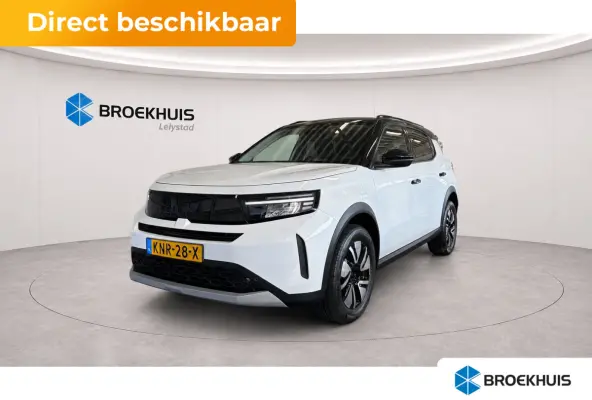 GS | 17" Lichtmetalen velgen in Zwart met 215/60 R17 banden | Dode hoek waarschuwing | LED achterlichten