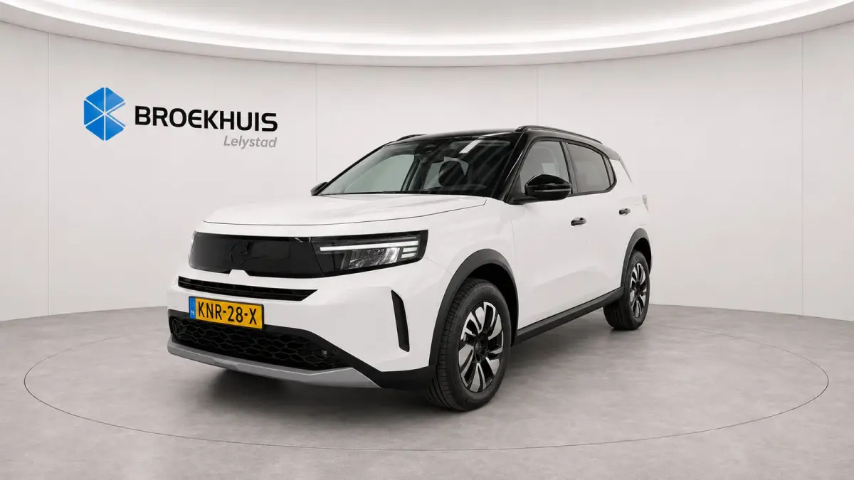 GS | 17" Lichtmetalen velgen in Zwart met 215/60 R17 banden | Dode hoek waarschuwing | LED achterlichten