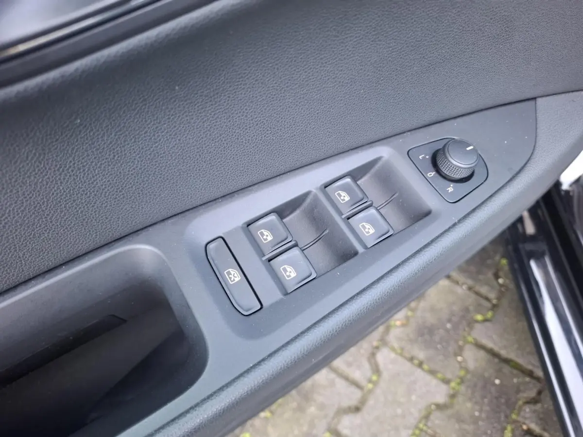 1.2 TSI / LEDER / AUTOMAAT / CARPLAY / GARANTIE!