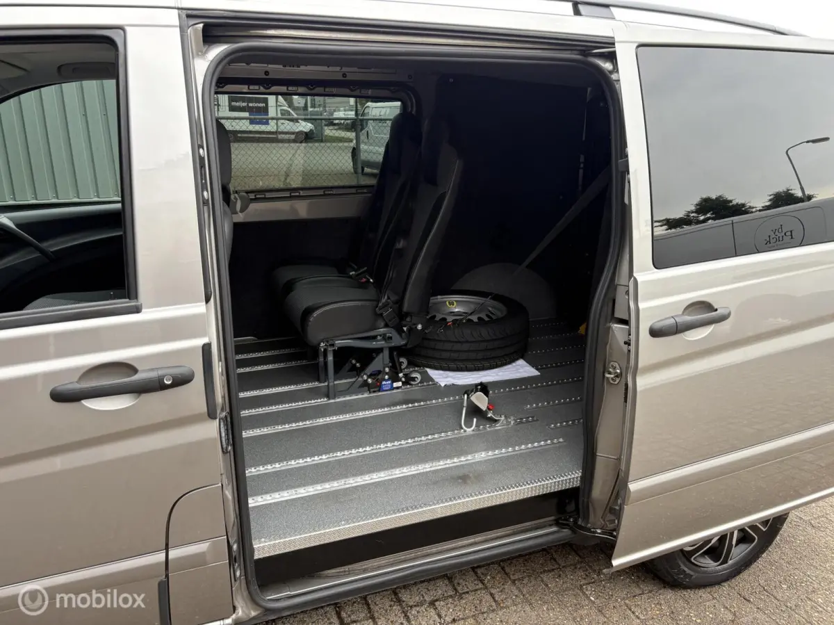 Bestel 122 CDI 320 Luxe Rolstoelbus