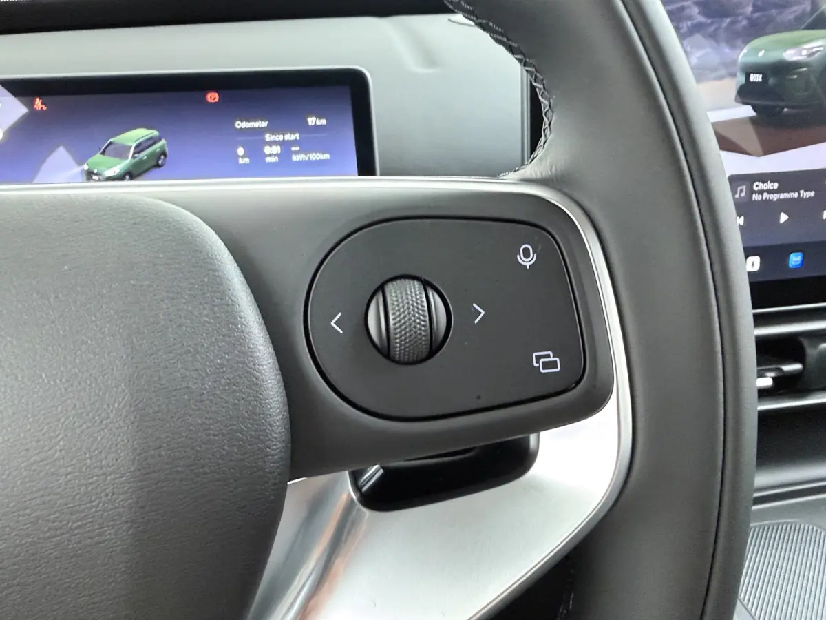 ProMax Design 53 kWh | Achterbank in delen neerklapbaar | Airco (automatisch) | Apple Carplay/Android Auto|telefoonintegratie premium