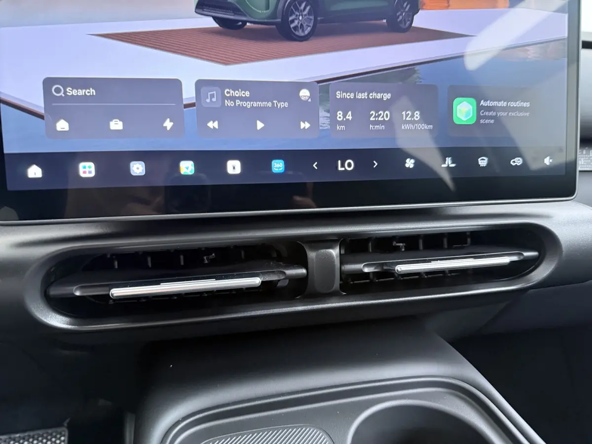ProMax Design 53 kWh | Achterbank in delen neerklapbaar | Airco (automatisch) | Apple Carplay/Android Auto|telefoonintegratie premium
