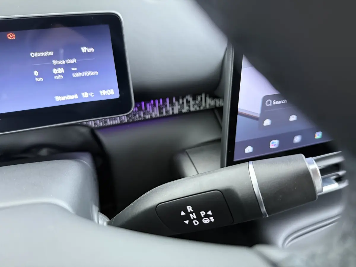 ProMax Design 53 kWh | Achterbank in delen neerklapbaar | Airco (automatisch) | Apple Carplay/Android Auto|telefoonintegratie premium