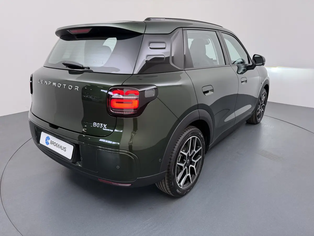 ProMax Design 53 kWh | Achterbank in delen neerklapbaar | Airco (automatisch) | Apple Carplay/Android Auto|telefoonintegratie premium