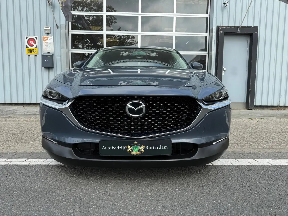 2.0 e-SkyActiv-X M Hybrid Luxury BOSE/LEER/360º