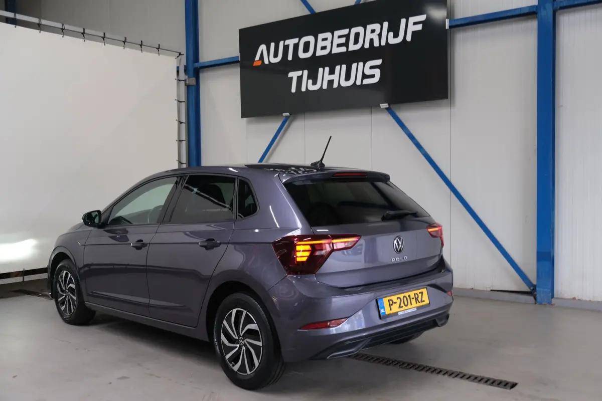 1.0 TSI Life - N.A.P. Airco, Cruise, PDC, Virtueel display, Carplay.