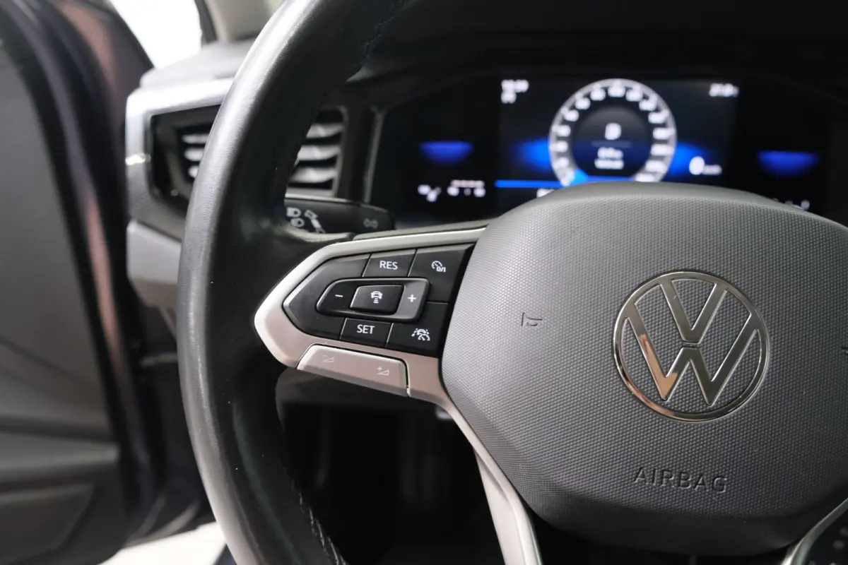 1.0 TSI Life - N.A.P. Airco, Cruise, PDC, Virtueel display, Carplay.