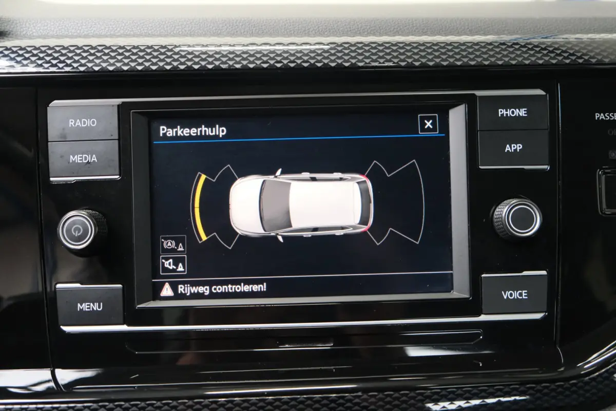 1.0 TSI Life - N.A.P. Airco, Cruise, PDC, Virtueel display, Carplay.