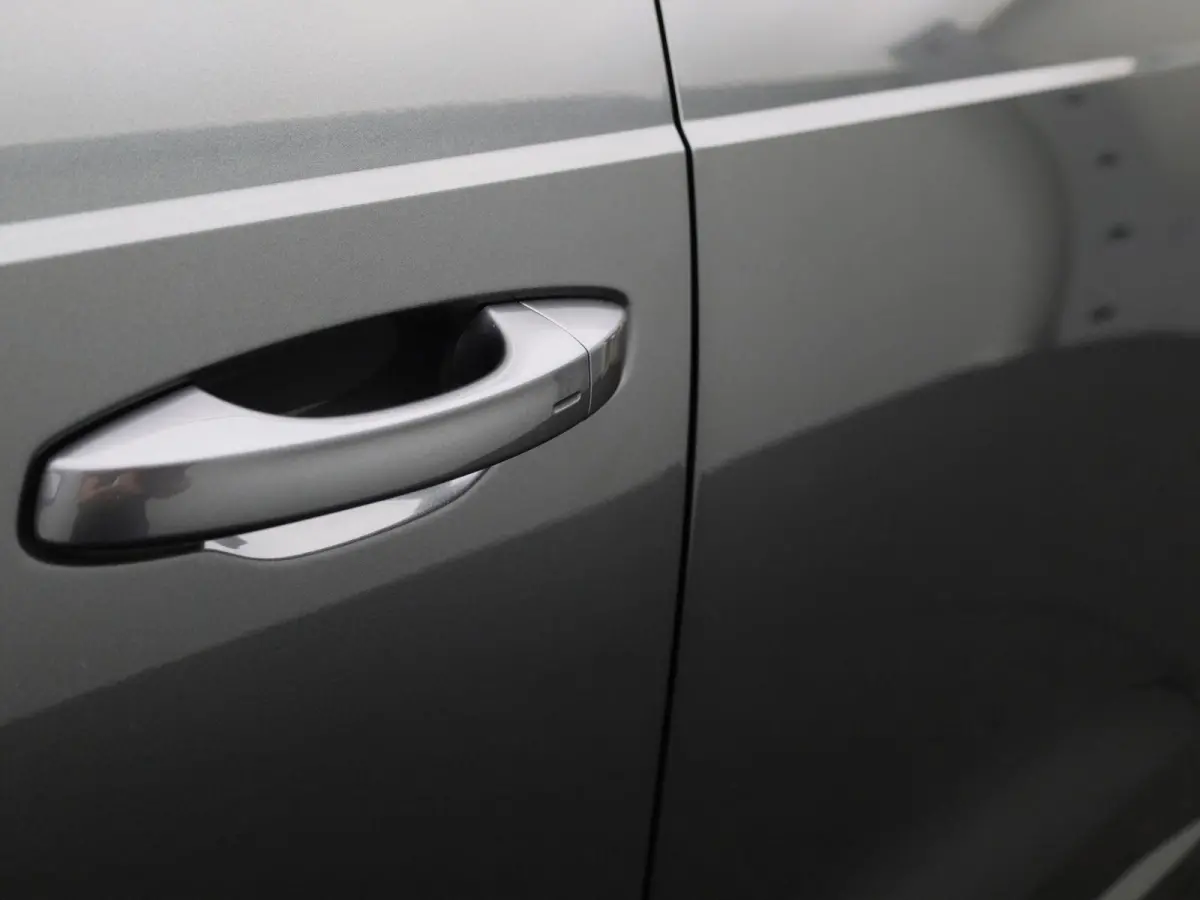 45 TFSI e S edition | 360 CAMERA | NAVIGATIE | STOELVERWARMING | KEYLESS | VIRTUAL COCKPIT | 20" AUDI SPORT VELGEN |