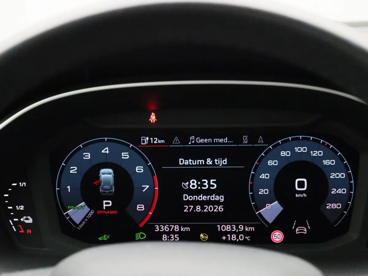 45 TFSI e S edition | 360 CAMERA | NAVIGATIE | STOELVERWARMING | KEYLESS | VIRTUAL COCKPIT | 20" AUDI SPORT VELGEN |