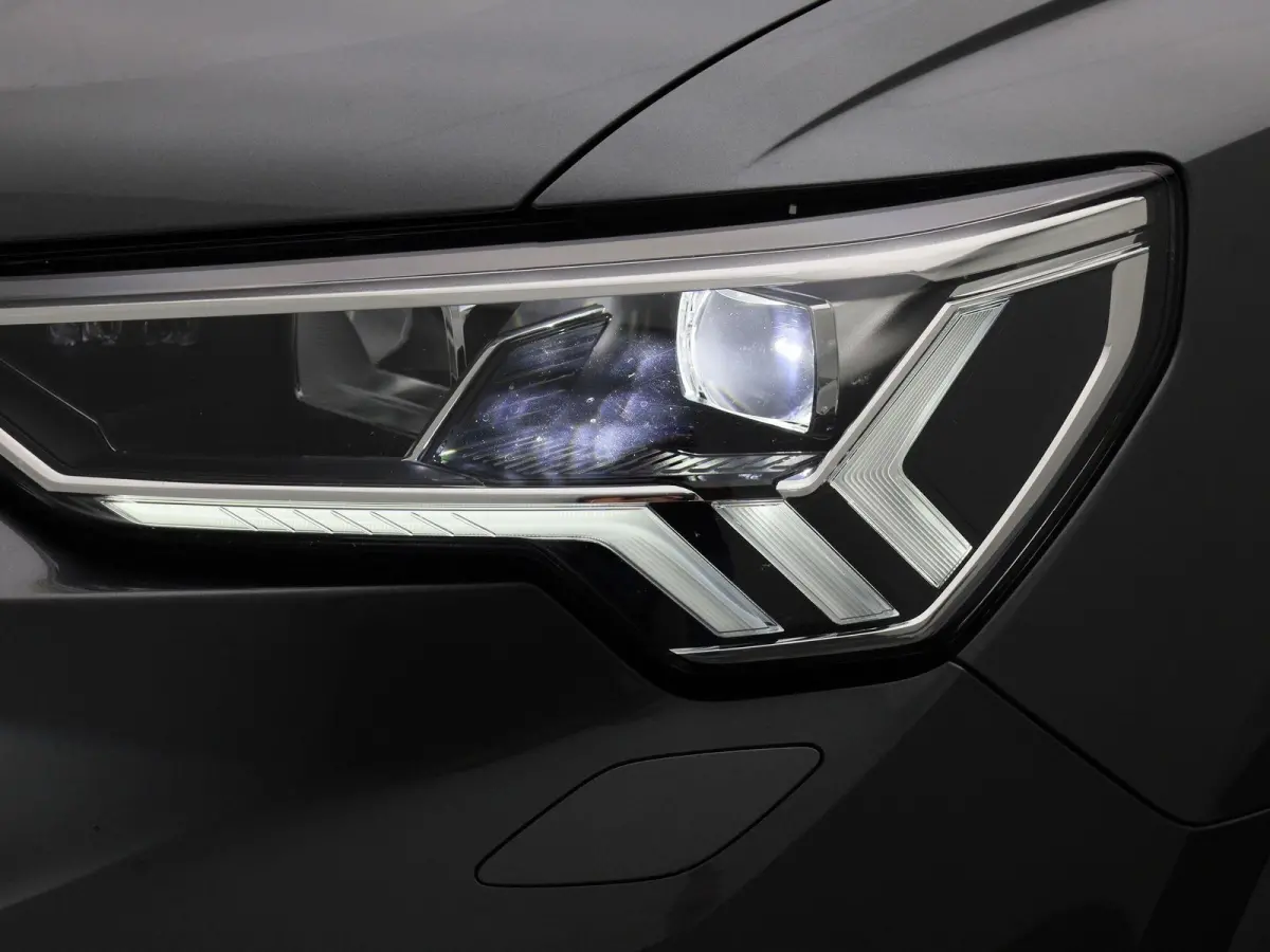 45 TFSI e S edition | 360 CAMERA | NAVIGATIE | STOELVERWARMING | KEYLESS | VIRTUAL COCKPIT | 20" AUDI SPORT VELGEN |